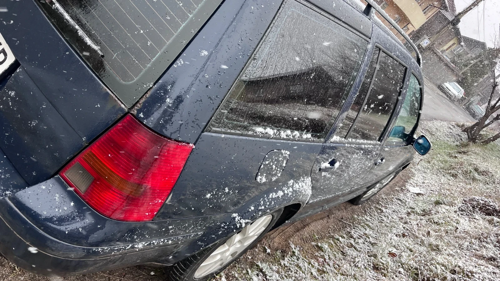 VW Golf 1.9 TDI 110hp 4Motion (4х4)6 скорости, снимка 11 - Автомобили и джипове - 53408099