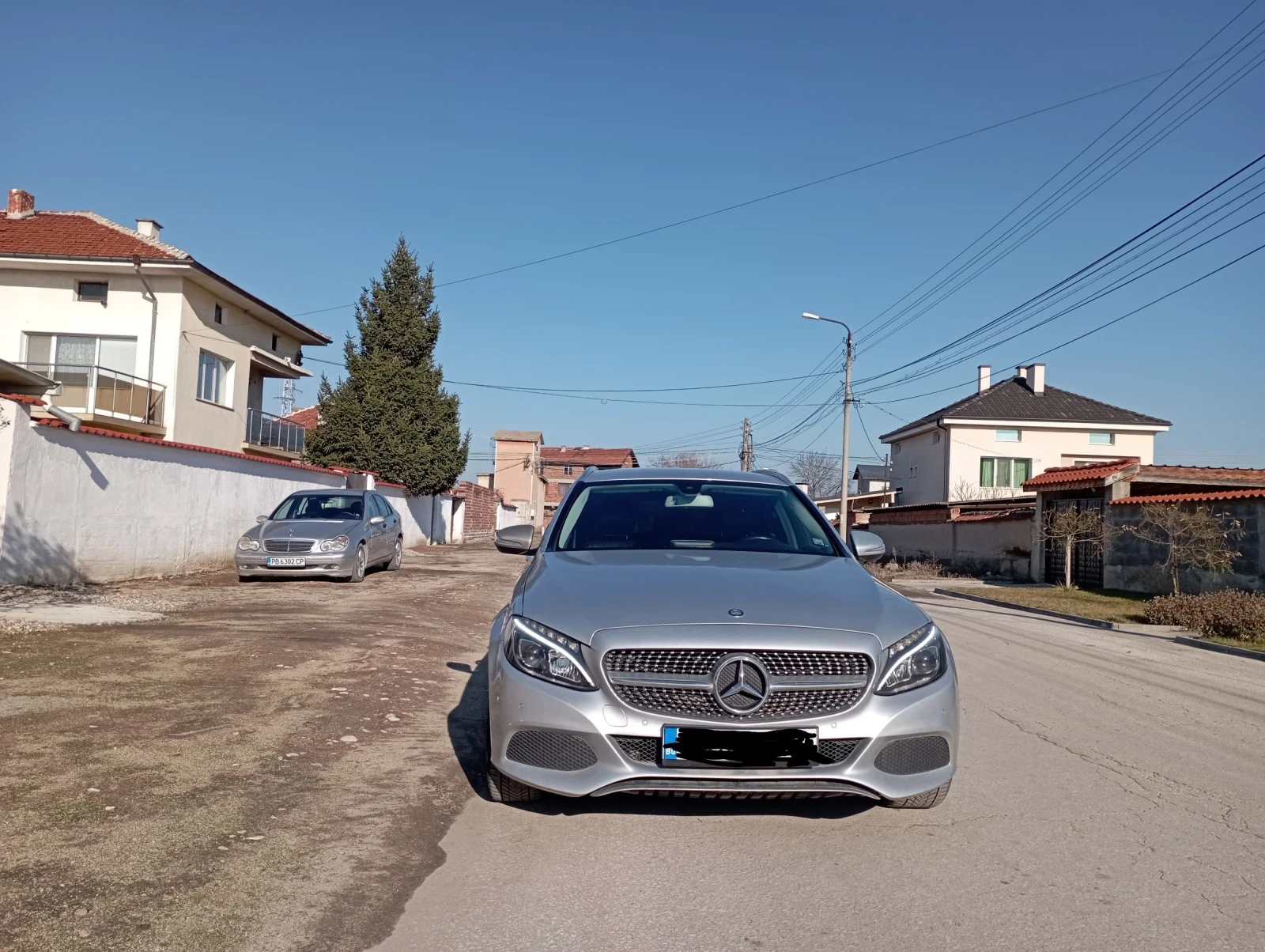 Mercedes-Benz C 220 AMG, Кожа, Burmester , снимка 2 - Автомобили и джипове - 53874841