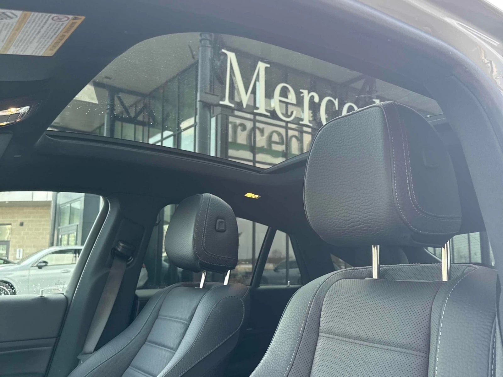 Mercedes-Benz GLE 450 COUPE AMG LINE С РЕГИСТРАЦИЯ & АВТО КРЕДИТ , снимка 11 - Автомобили и джипове - 53977704