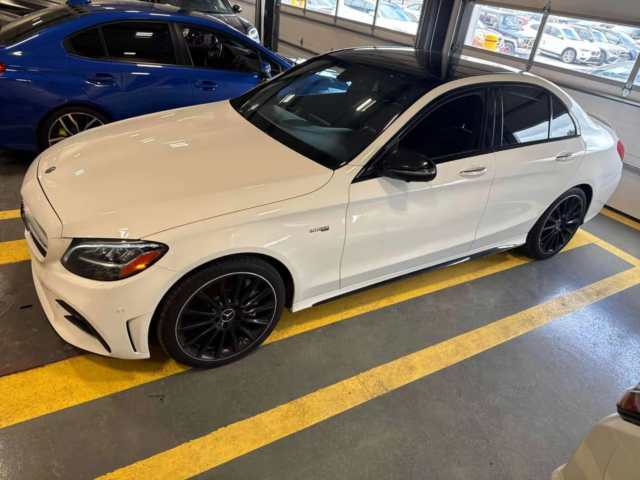 Mercedes-Benz C 43 AMG 4MATIC* DISTRONIC* BURMESTER* ПАНОРАМА* , снимка 2 - Автомобили и джипове - 54152919