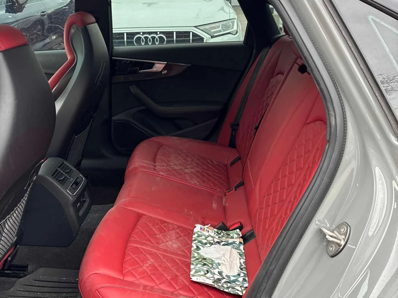 Audi S4 Technik/PANO/ДИСТРОНИК/360/ПРЕДСТАВИТЕЛ HA AUDI, снимка 12 - Автомобили и джипове - 54152935