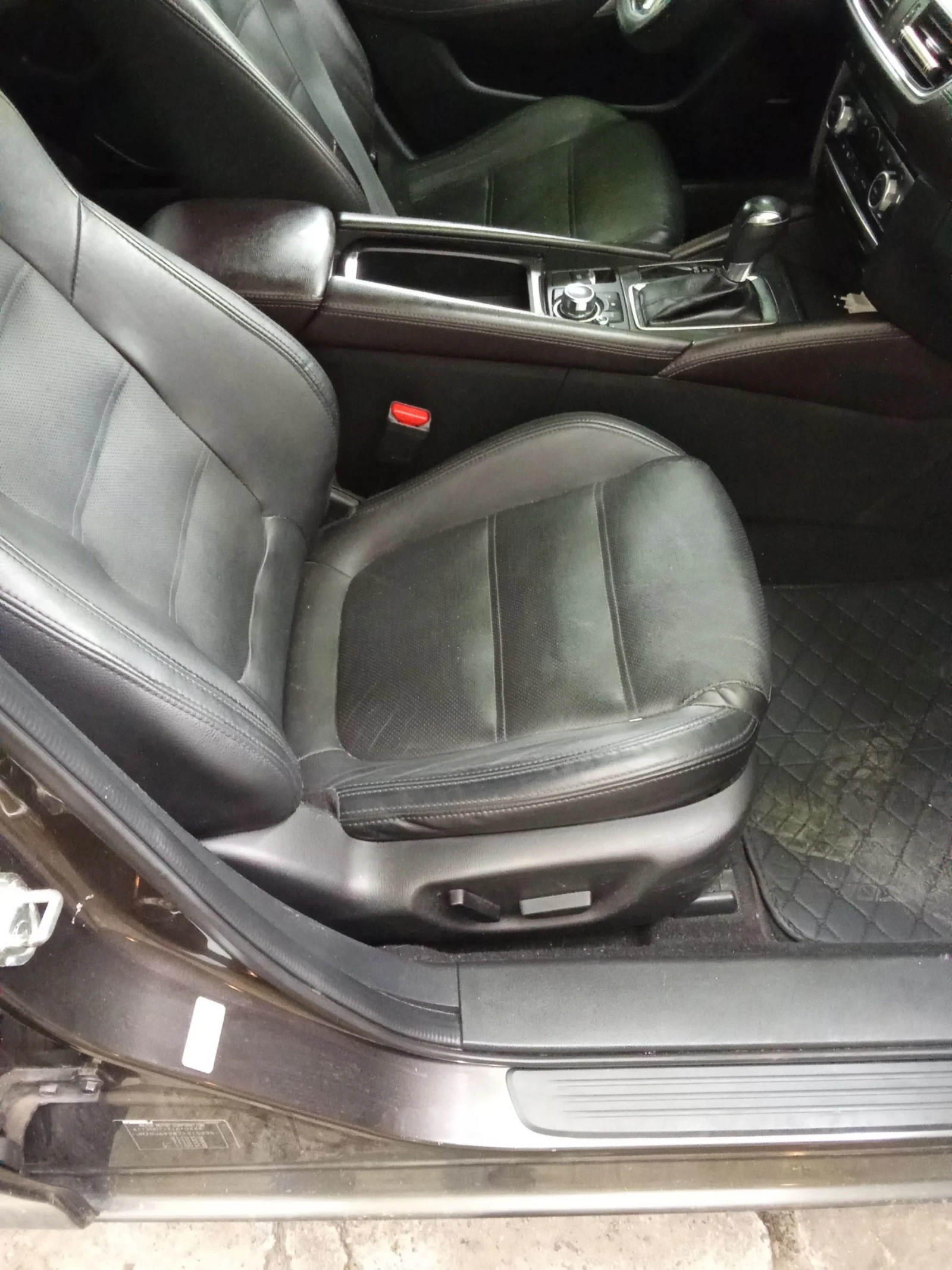 Mazda 6, снимка 10 - Автомобили и джипове - 54964943