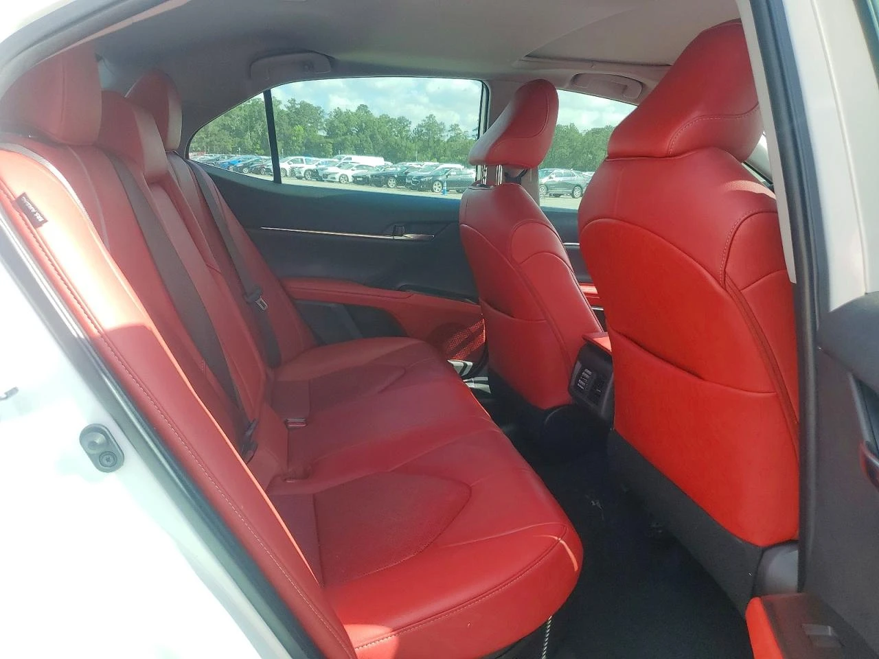 Toyota Camry 2.5l Xse, снимка 10 - Автомобили и джипове - 55322215