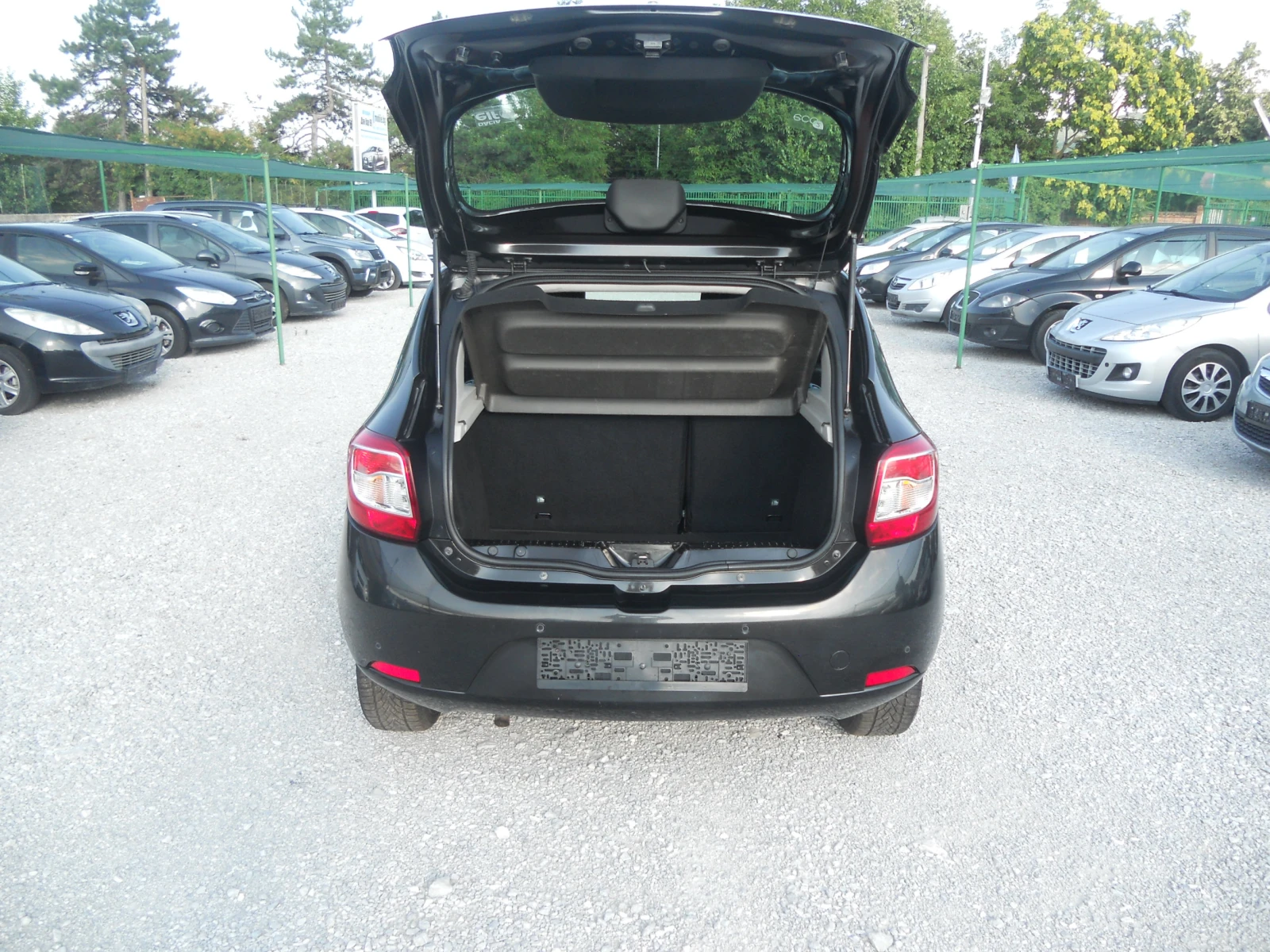 Dacia Sandero 0.9i ������!!!������ ���������+ �������� ��������� | Mobile.bg � ����������� 6