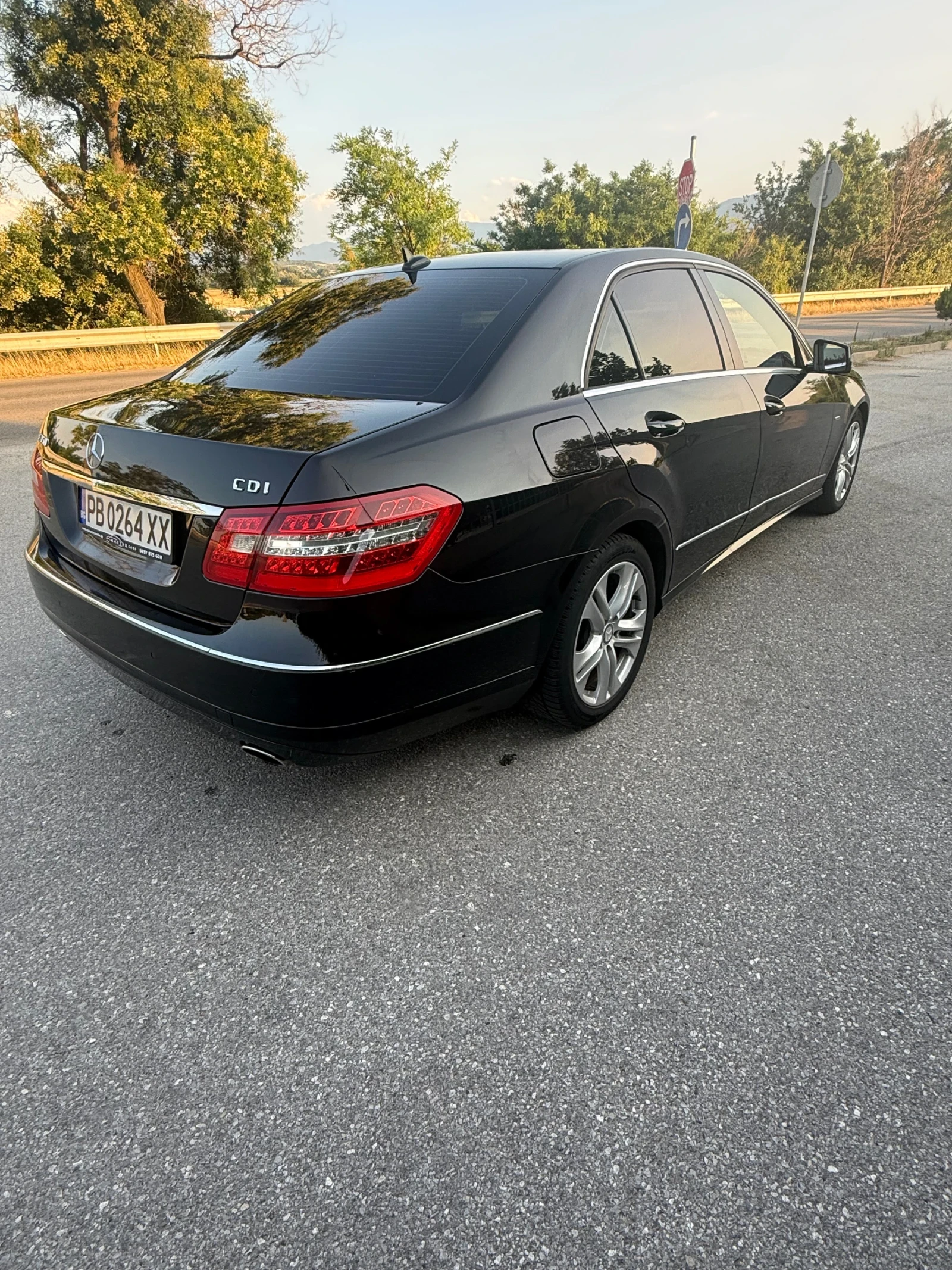 Mercedes-Benz E 350 W212, снимка 4 - Автомобили и джипове - 55436048
