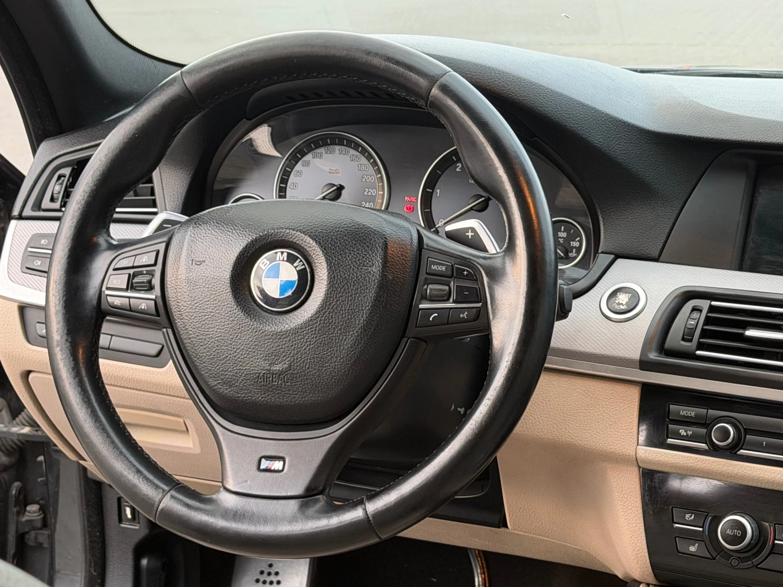 BMW 535 M pack, Distronic, 3TV, масаж, 360, soft close, снимка 12 - Автомобили и джипове - 55658064