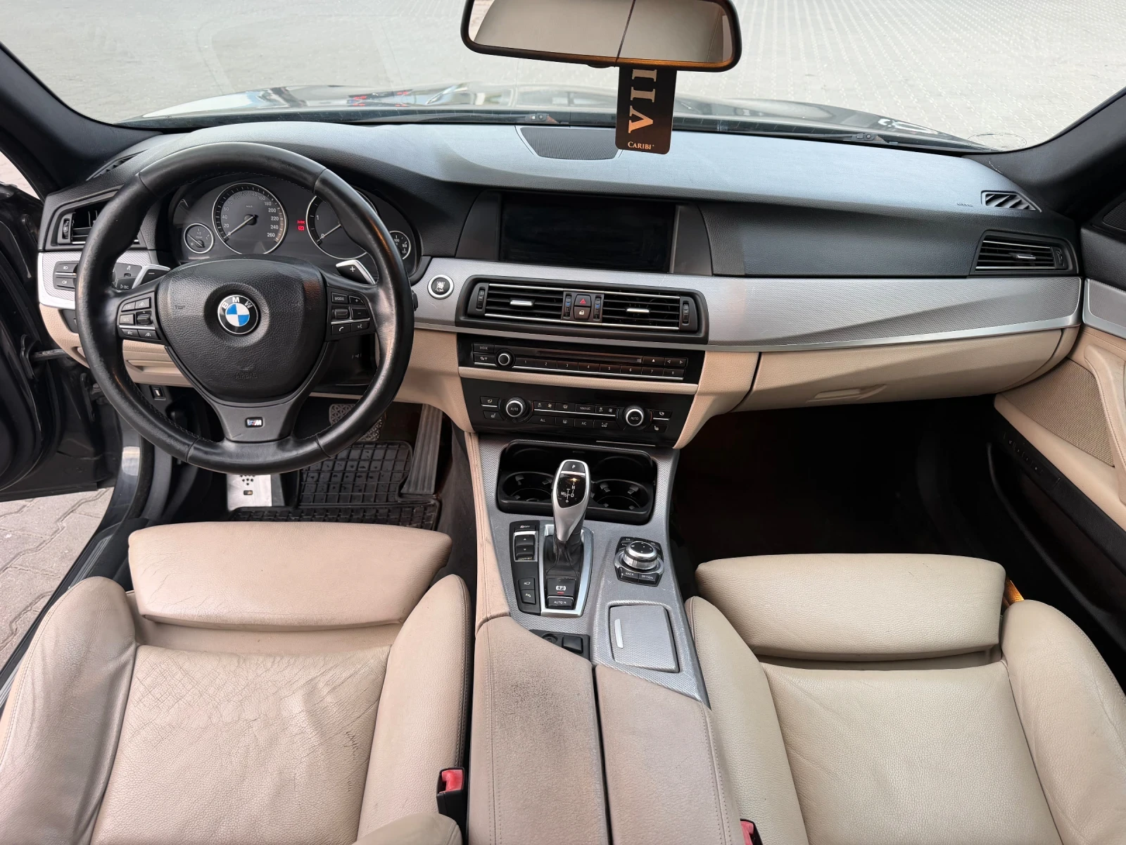 BMW 535 M pack, Distronic, 3TV, масаж, 360, soft close, снимка 10 - Автомобили и джипове - 55658064