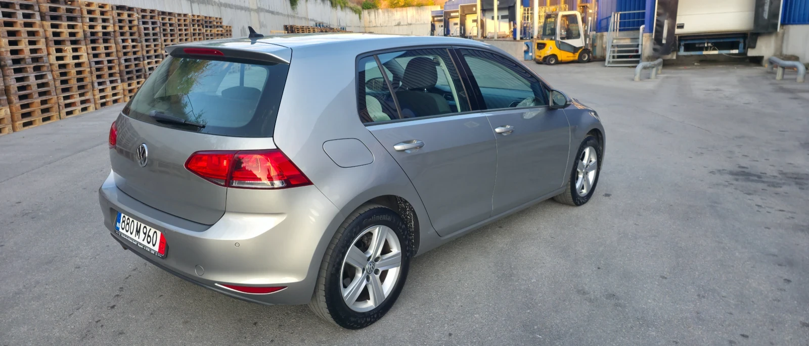 VW Golf, снимка 8 - Автомобили и джипове - 55667602
