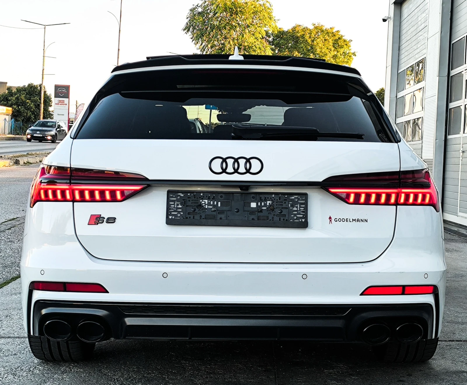 Audi S6 3.0TDI* 344PS* MATRIX* ПАНОРАМА* ГЕРМАНИЯ, снимка 4 - Автомобили и джипове - 56120732
