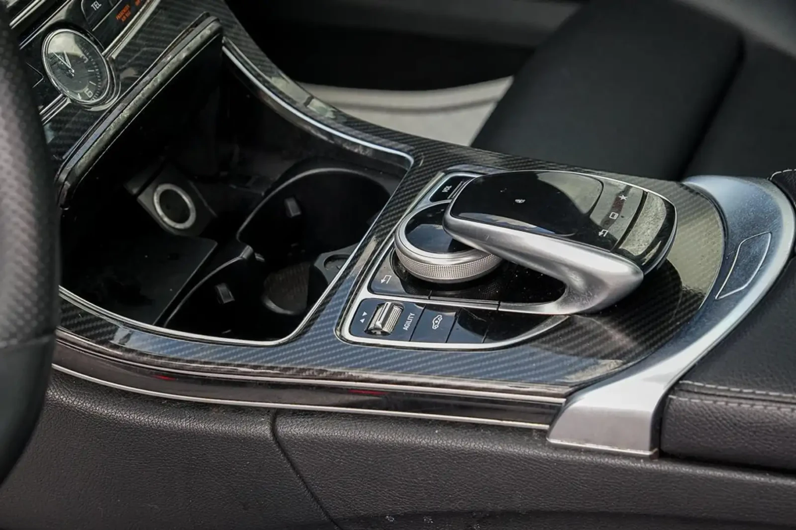Mercedes-Benz C 400 AMG* LINE* 4MATIC* CARBON* BURMESTER* ПАНОРАМА* , снимка 12 - Автомобили и джипове - 56166379
