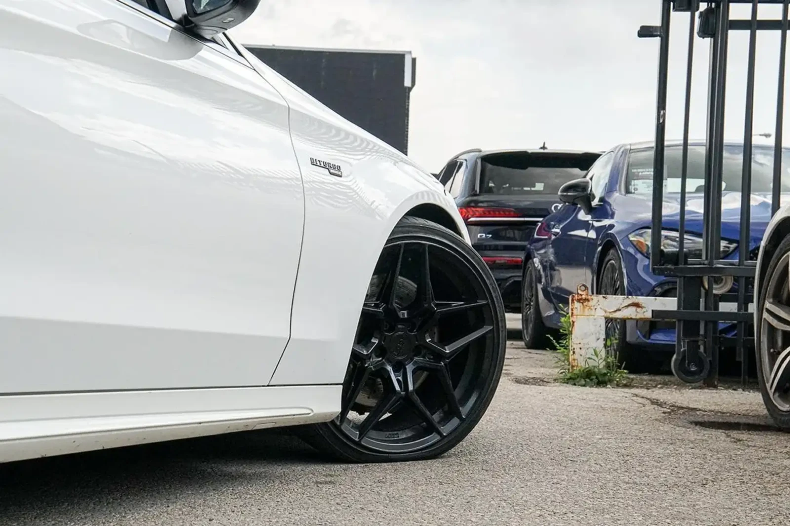 Mercedes-Benz C 400 AMG* LINE* 4MATIC* CARBON* BURMESTER* ПАНОРАМА* , снимка 4 - Автомобили и джипове - 56166379