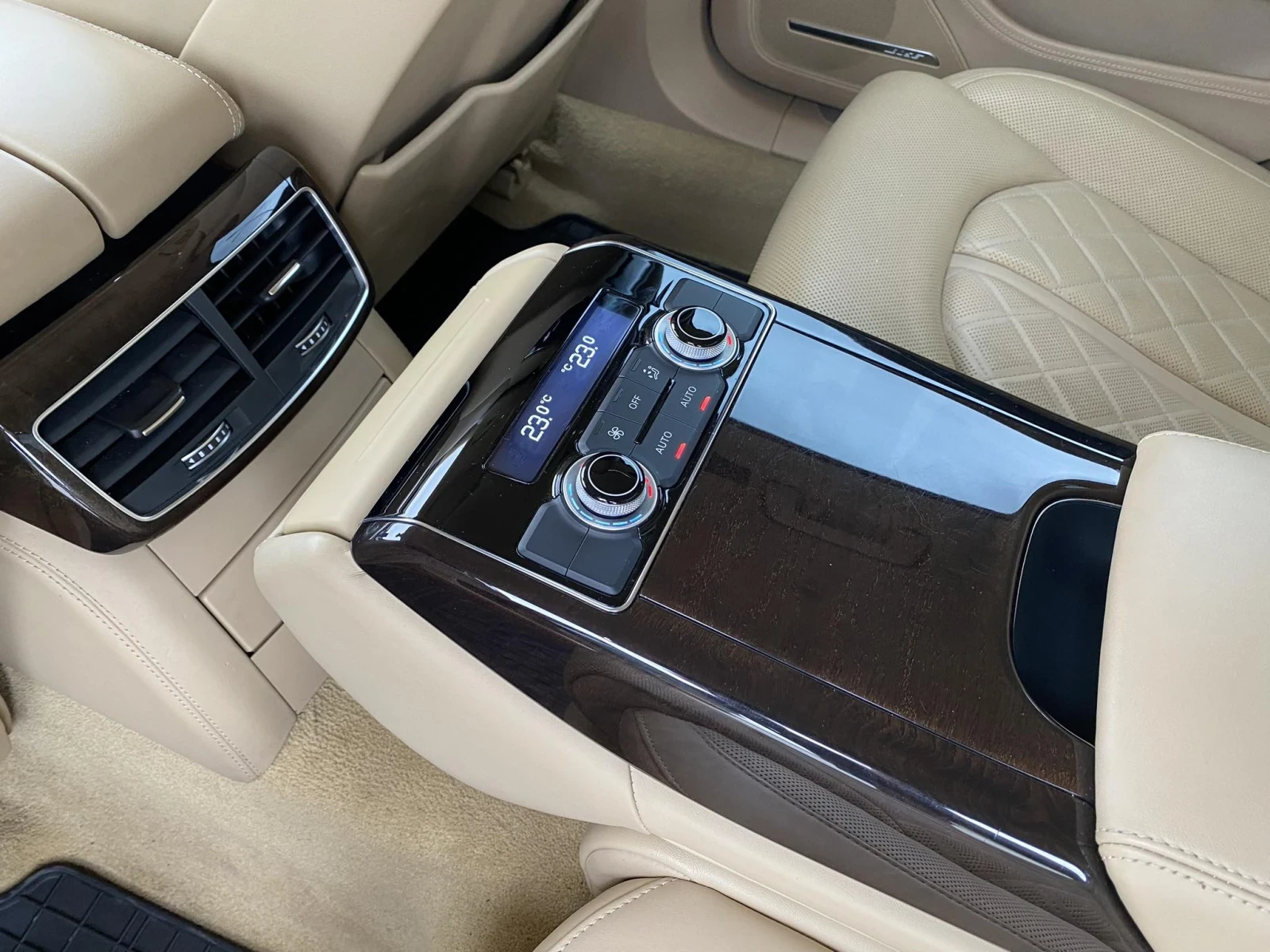 Audi A8 Matrix 4.2 TDI  385к.с, снимка 7 - Автомобили и джипове - 56714142
