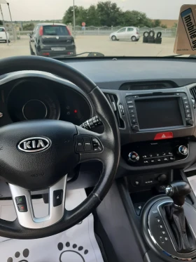 Kia Sportage 2.0 ГАЗ-БЕНЗИН, ПАНОРАМА, МН. ЕКСТРИ, снимка 12
