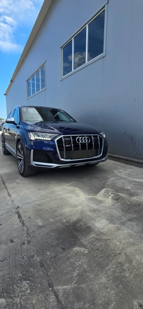 Audi SQ7, снимка 10