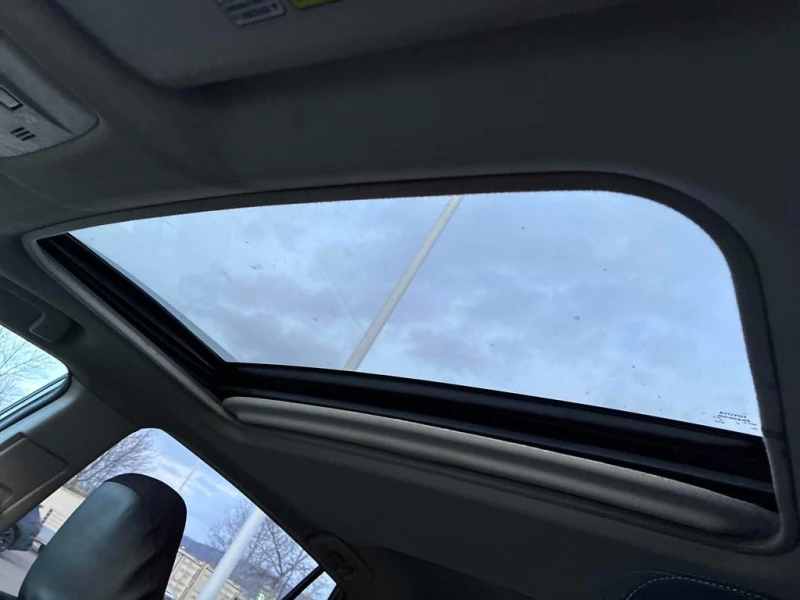 Toyota Rav4 * XLE * CARFAX * ЦЕНА ДО БГ, снимка 10 - Автомобили и джипове - 53073985