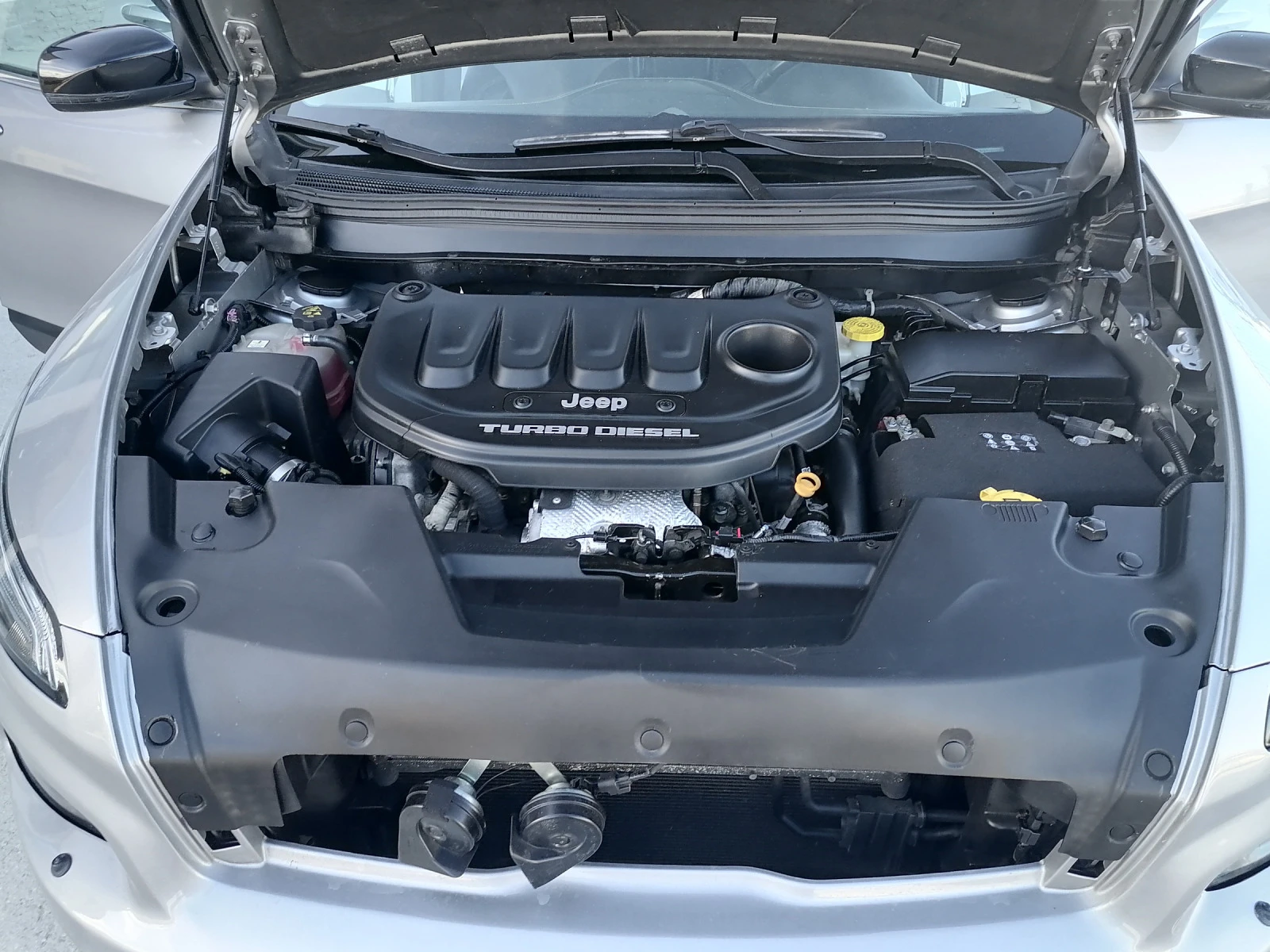 Jeep Cherokee *  * * *  *  | Mobile.bg   15