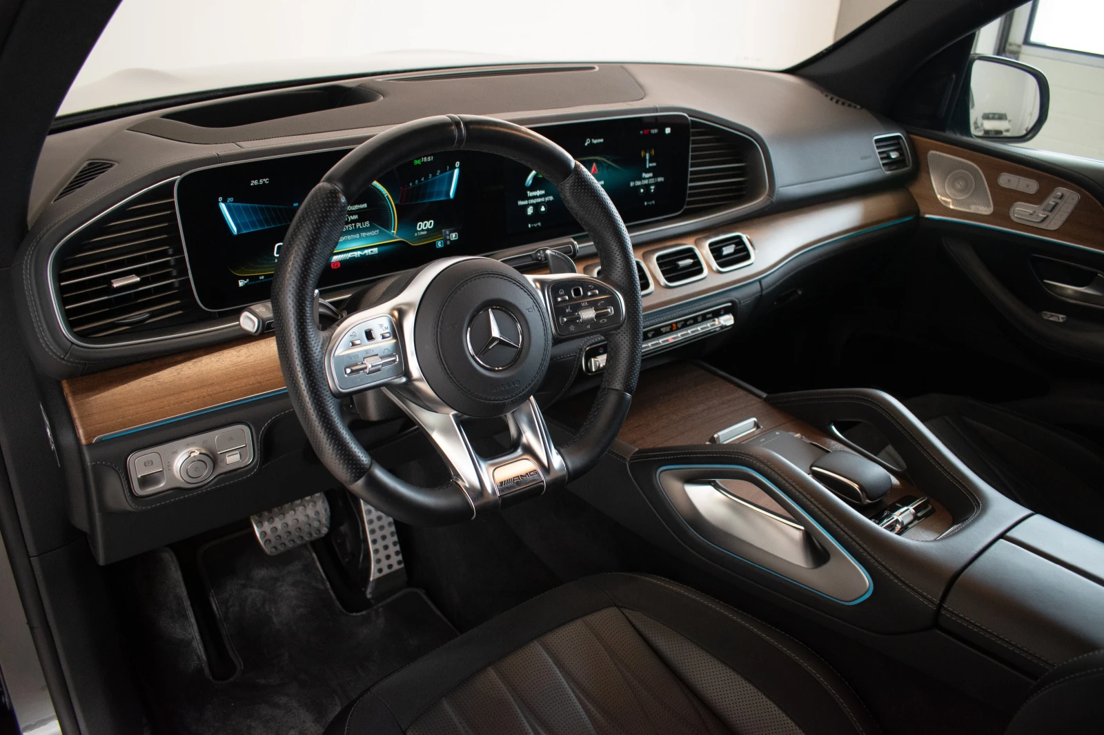 Mercedes-Benz GLS 63 AMG 4-MATIC+ 7  | Mobile.bg   12