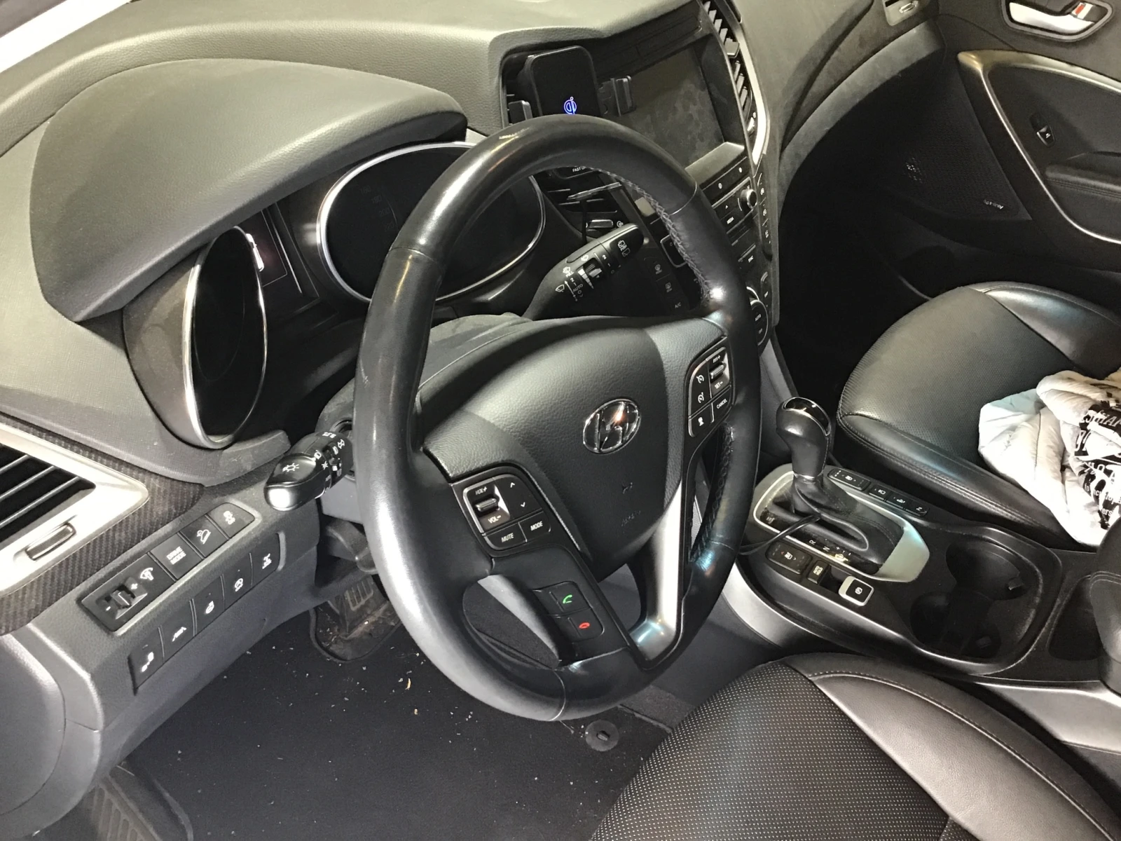 Hyundai Santa fe 4WD* ПАНОРАМА* LANE ASSI* Мъртва Т.* Подгрев*  - изображение 8