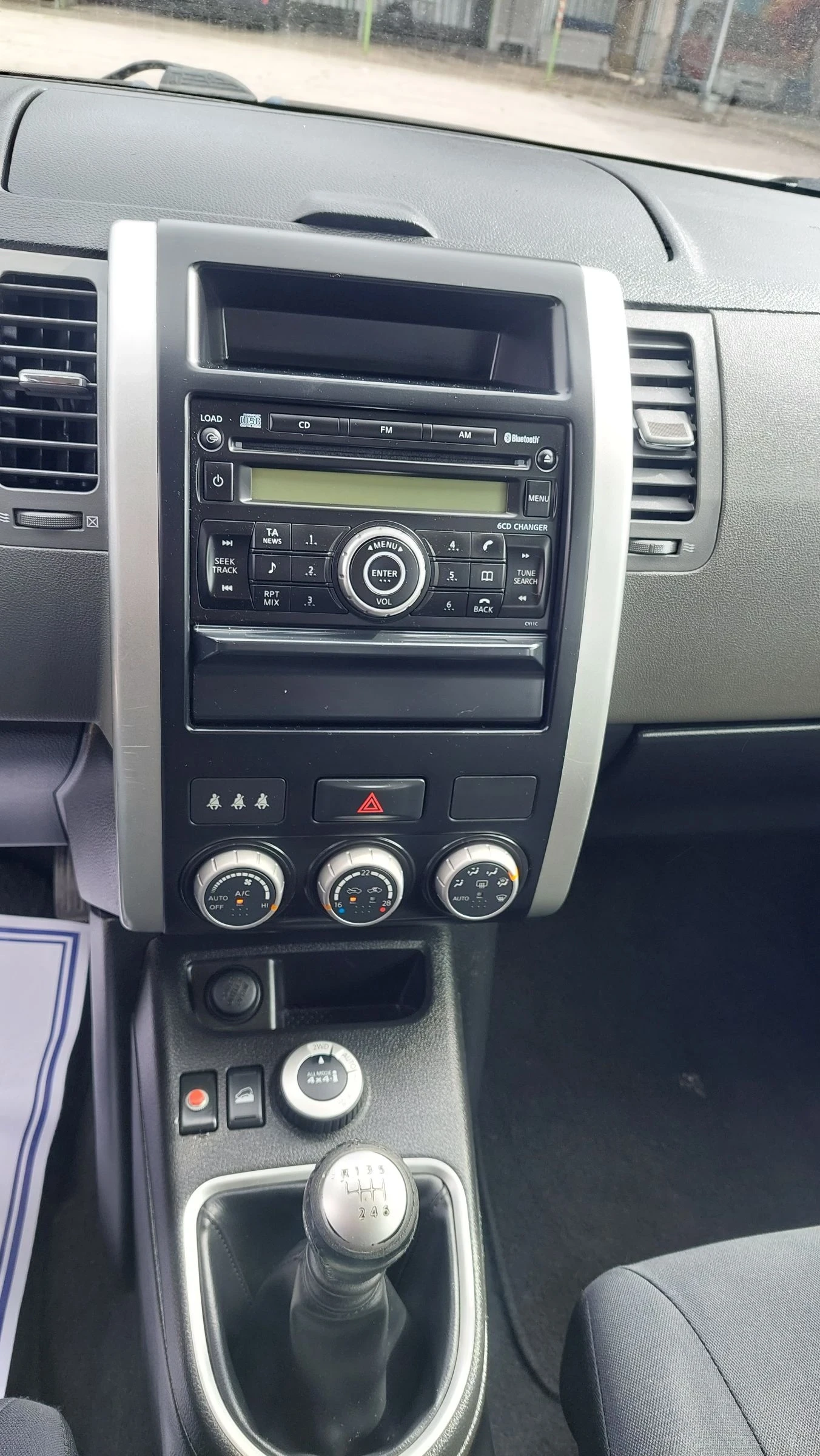 Nissan X-trail 2.2dci 150ks - изображение 9