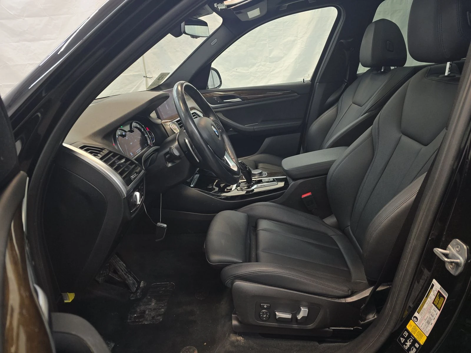 BMW X3  - изображение 7