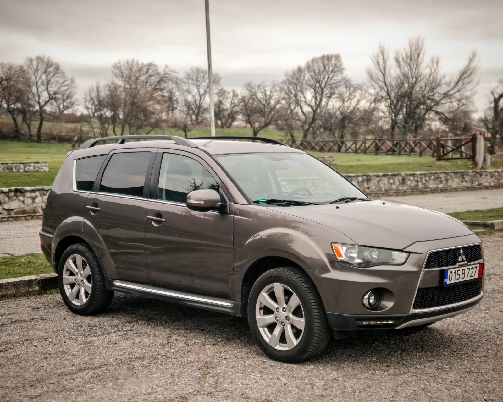 Mitsubishi Outlander 2.0i ГАЗ - изображение 3