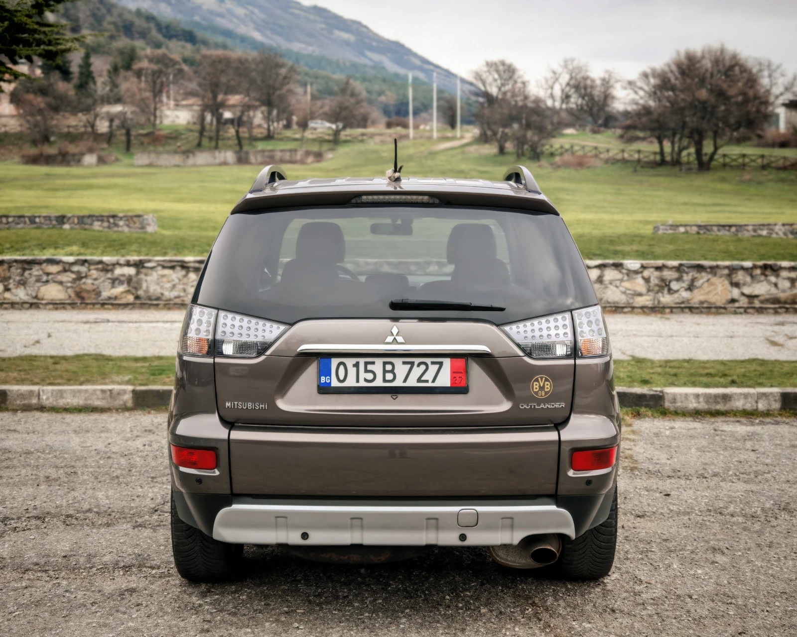 Mitsubishi Outlander 2.0i ГАЗ - изображение 6