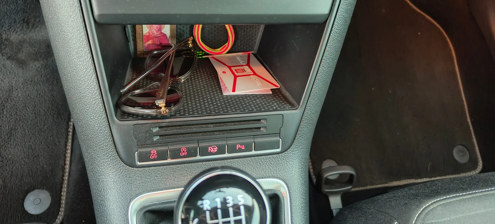 VW Tiguan 2.0TDI 177hp Cup 4Motion, снимка 15 - Автомобили и джипове - 54263628