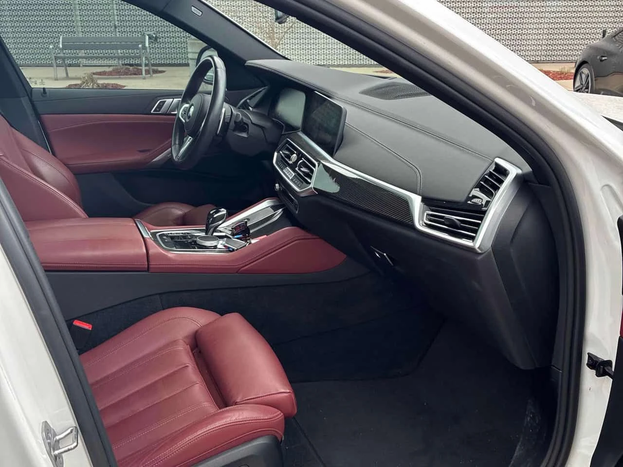 BMW X6 * xDrive40i * PANO* KEYLESS* ПОДГРЕВ* , снимка 12 - Автомобили и джипове - 54477562