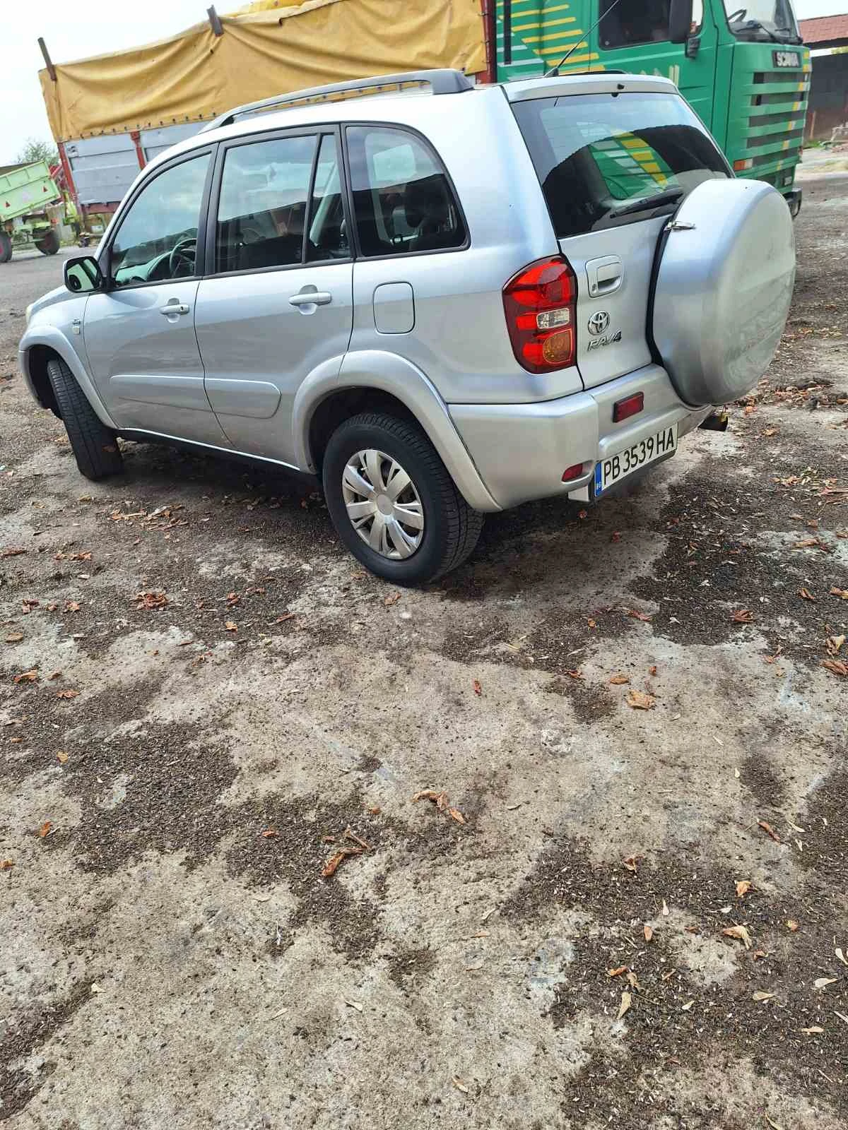 Toyota Rav4, снимка 2 - Автомобили и джипове - 54540870