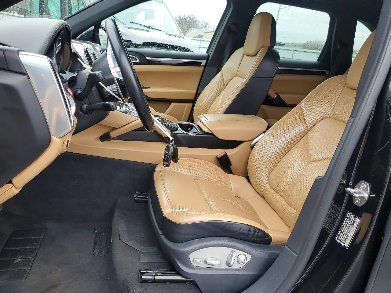 Porsche Cayenne, снимка 7 - Автомобили и джипове - 54630802