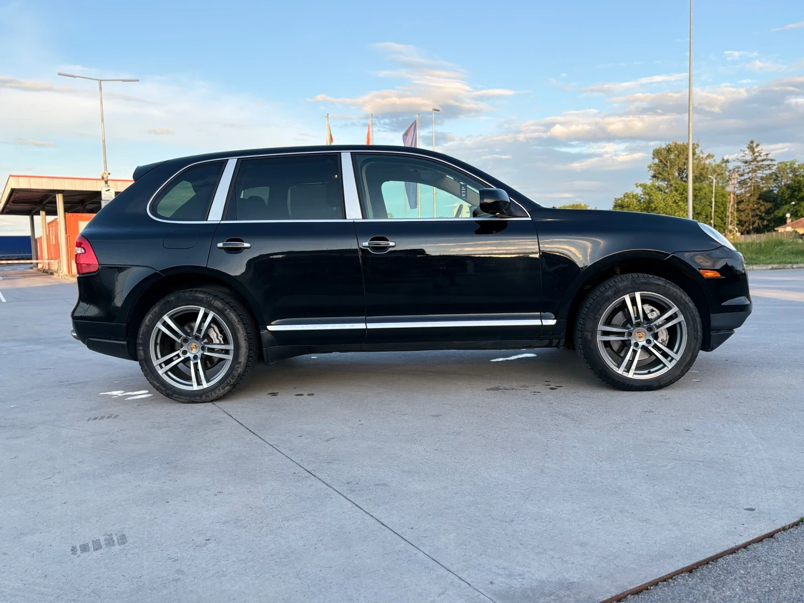 Porsche Cayenne 4.8S v8 385кс FACELIFT , снимка 2 - Автомобили и джипове - 54803633
