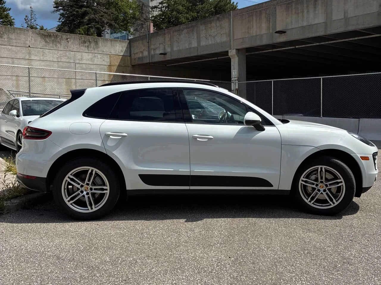 Porsche Macan * S * CARFAX * ОТ ПРЕДСТАВИТЕЛСТВО НА ПОРШЕ * , снимка 3 - Автомобили и джипове - 55697077
