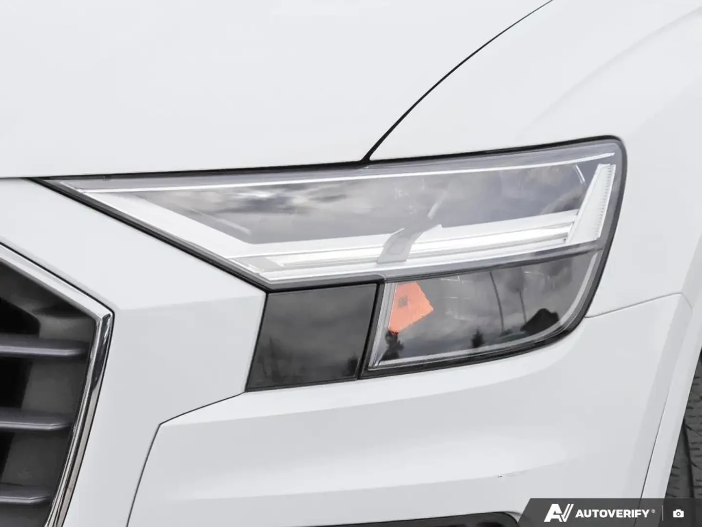 Audi Q8 Progressiv SUNROOF NAVIGATION BLIND SPOT, снимка 9 - Автомобили и джипове - 56221060