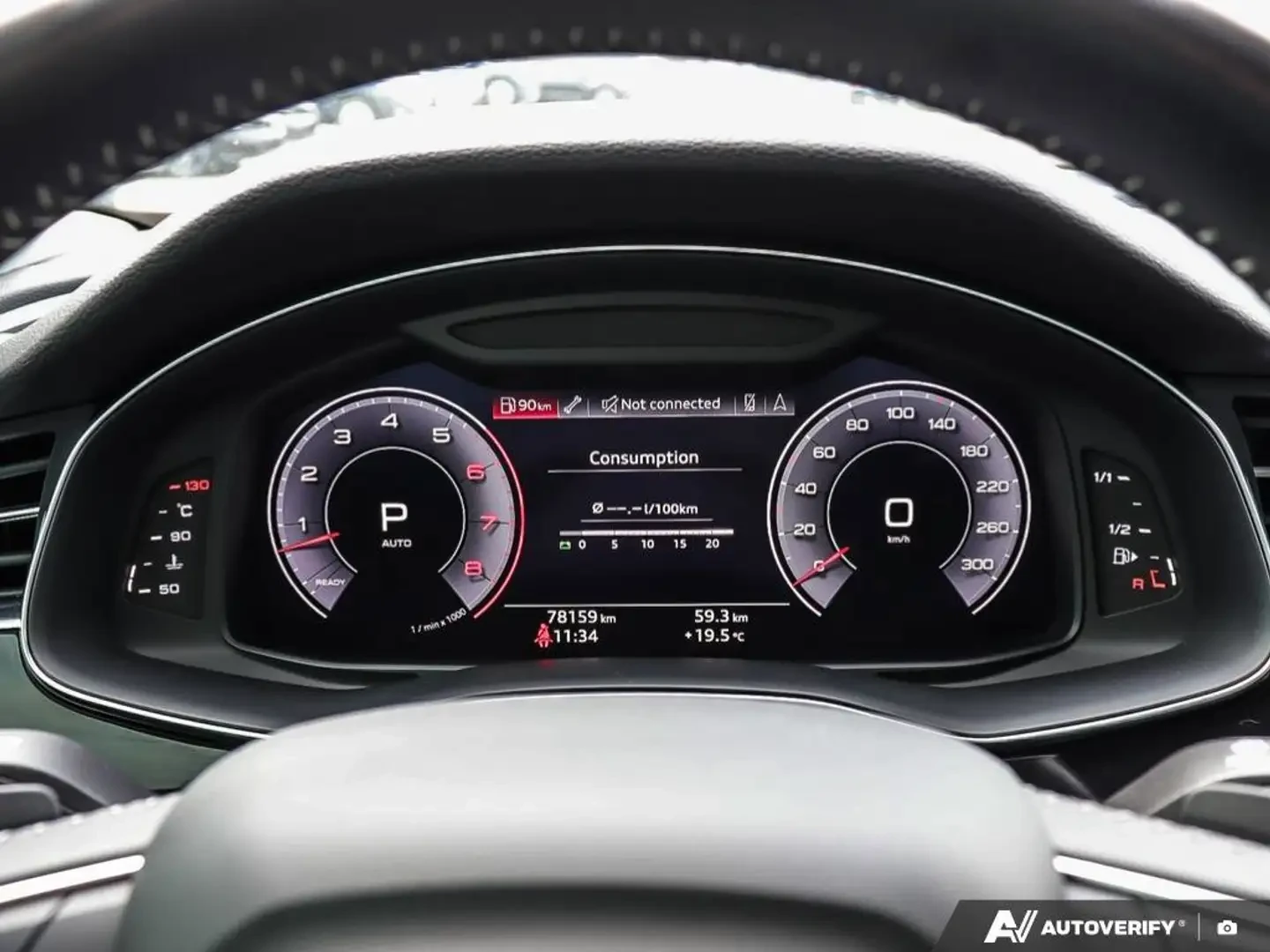 Audi Q8 Progressiv SUNROOF NAVIGATION BLIND SPOT, снимка 14 - Автомобили и джипове - 56221060