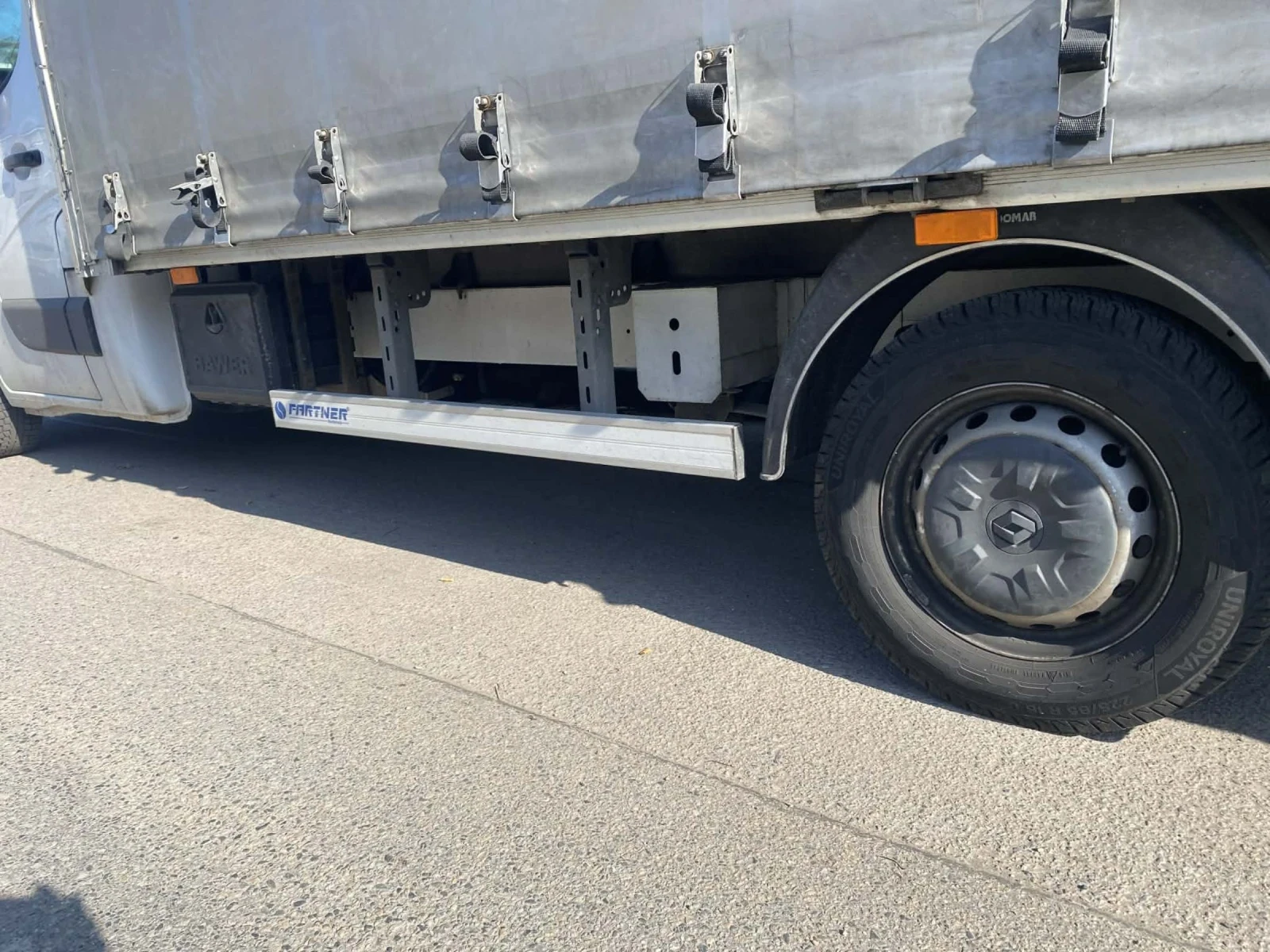 Renault Master, снимка 8 - Бусове и автобуси - 54246117