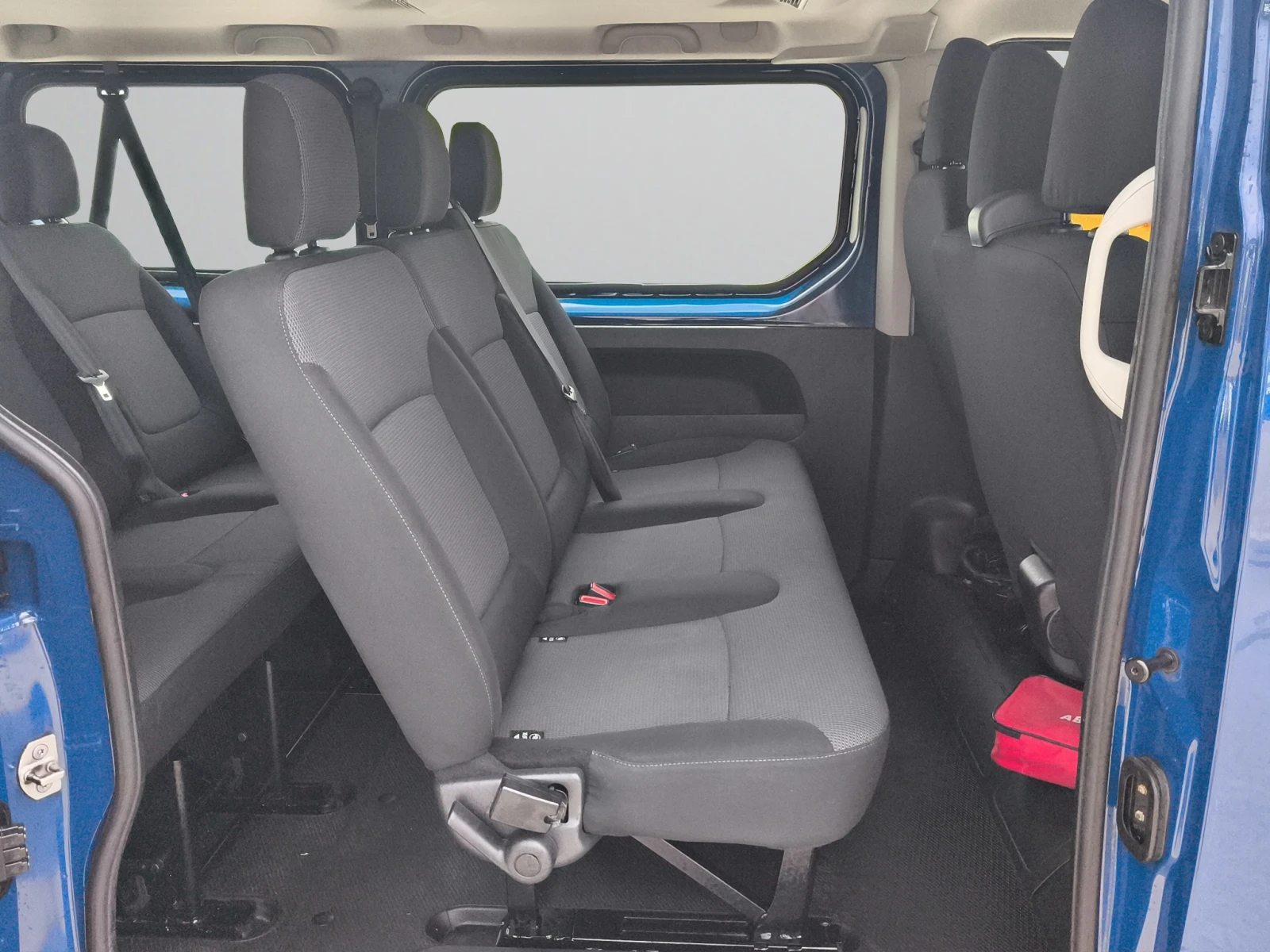 Renault Trafic 2.0 BLUE dCi 110, L1H1, EURO 6//2302R11, снимка 12 - Бусове и автобуси - 54957001