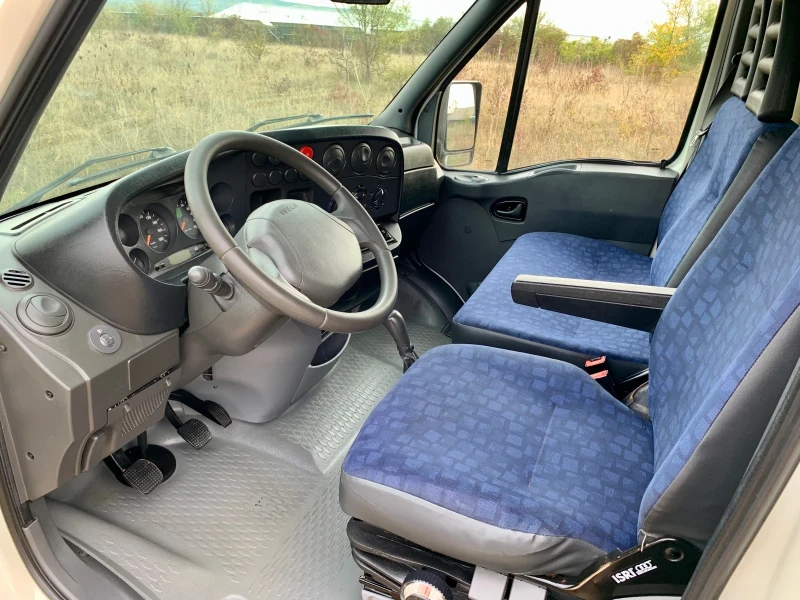 Iveco Daily Падащ Борд DHOLLANDIA* 4.20м Фургон* Реален пробег, снимка 12 - Камиони - 53174739