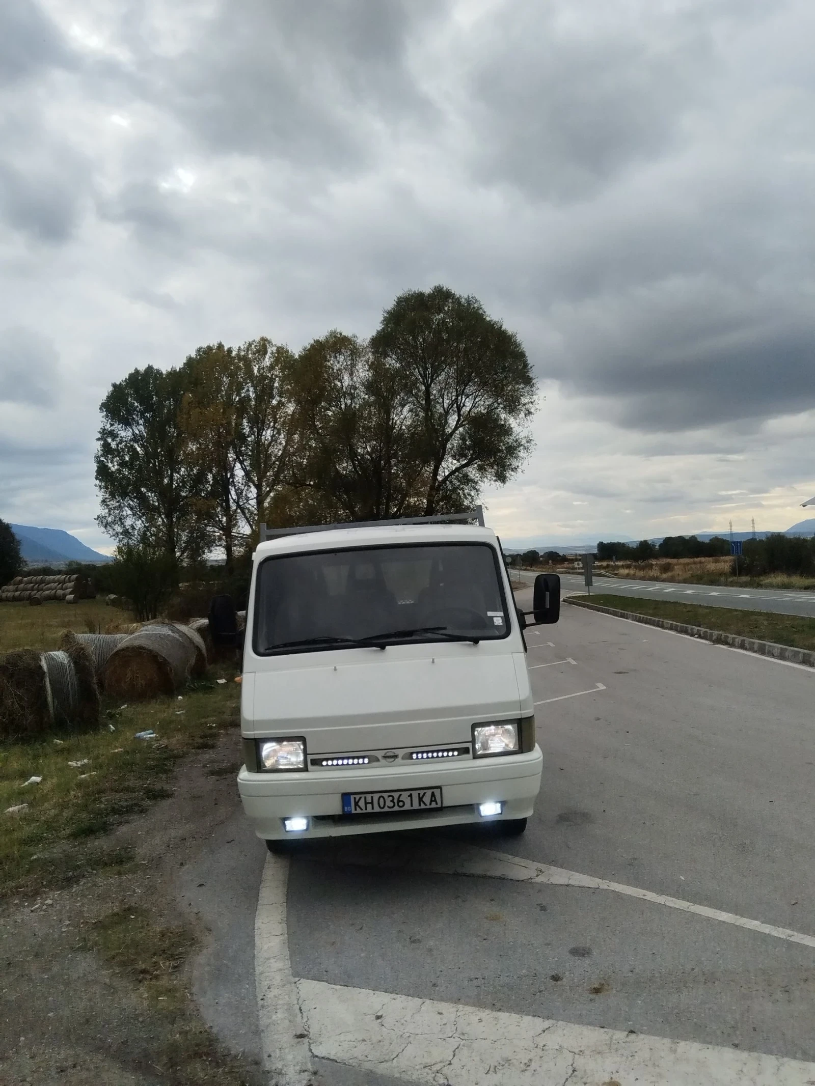 Nissan Trade 3000 - изображение 2