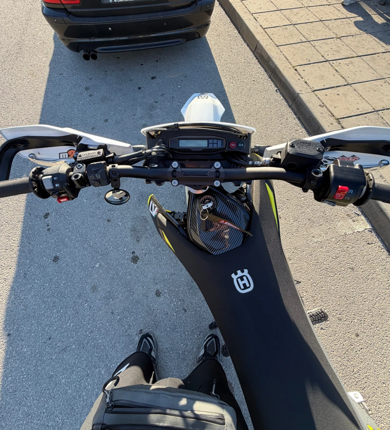 Husqvarna SM 701 A2, снимка 4 - Мотоциклети и мототехника - 54904423