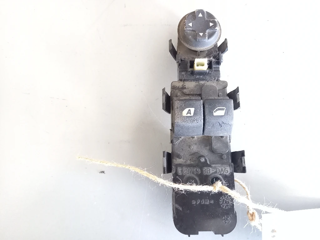 ������� ����� �� ������ ������ ���� ���� 207SW  | Mobile.bg � ����������� 1