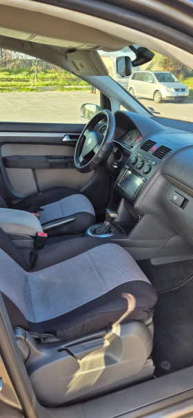 VW Touran 2.0 tdi Cross, снимка 8