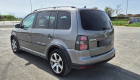 VW Touran 2.0 tdi Cross, снимка 3
