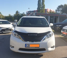 Toyota Sienna 3.5i* 4X4* АВТОМАТИК* 7места* КОЖА* EURO5B* NAVI* , снимка 2