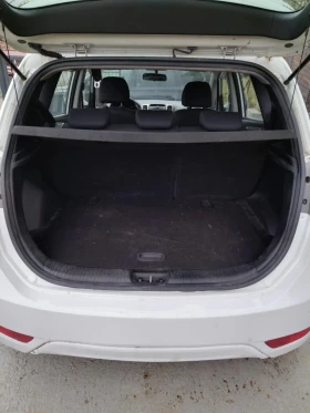 Hyundai Ix20 1.4 дизел - 3700 € / 7236.57 лв. - 27054918 13
