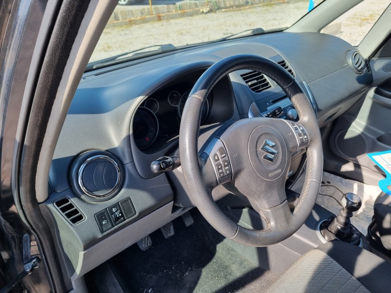 Suzuki SX4 2.0 135 КС, снимка 9 - Автомобили и джипове - 46355725