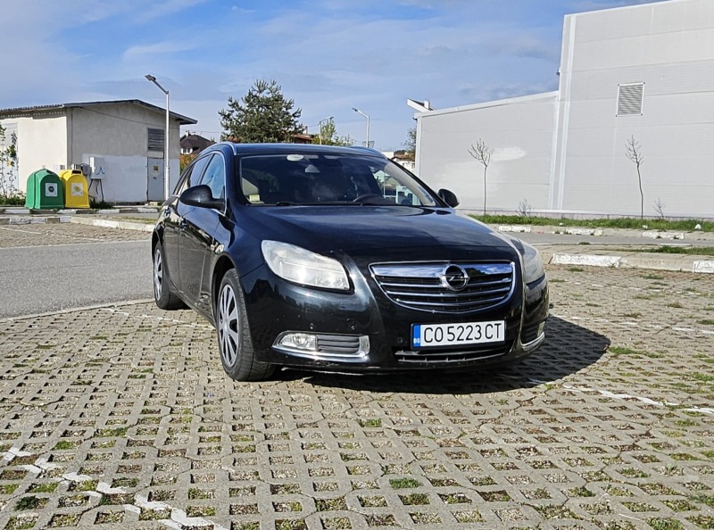 Opel Insignia, снимка 3 - Автомобили и джипове - 45529157