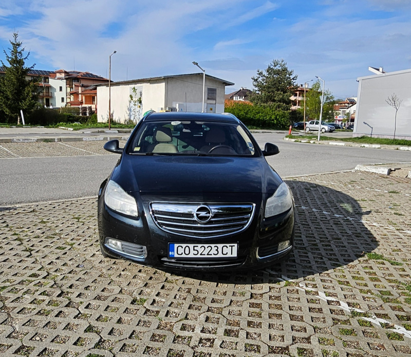 Opel Insignia, снимка 4 - Автомобили и джипове - 45529157