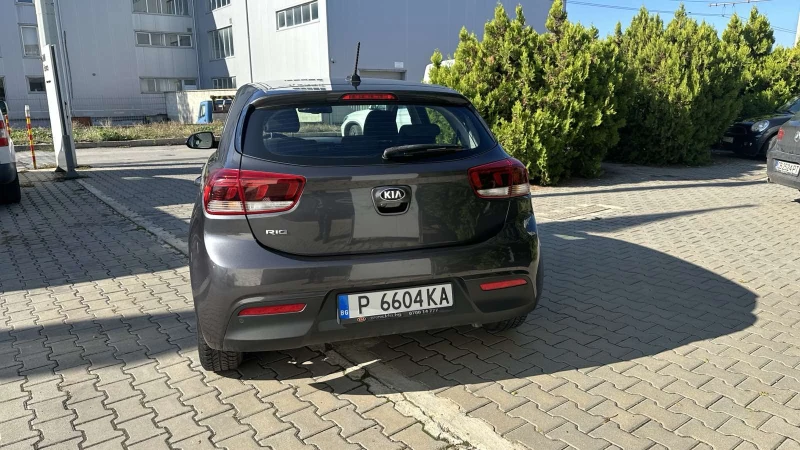 Kia Rio 1.2, снимка 4 - Автомобили и джипове - 47494768