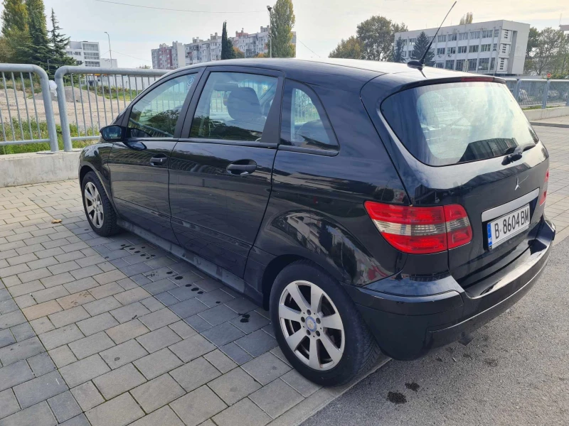 Mercedes-Benz B 180, снимка 7 - Автомобили и джипове - 49103721