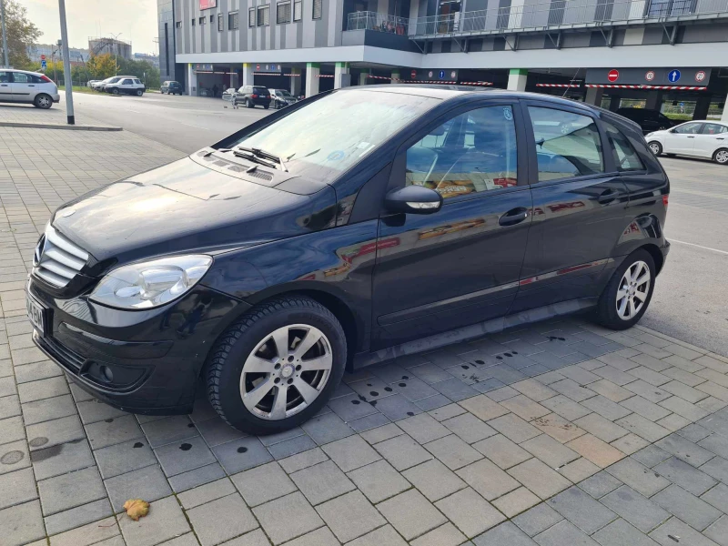 Mercedes-Benz B 180, снимка 3 - Автомобили и джипове - 49103721